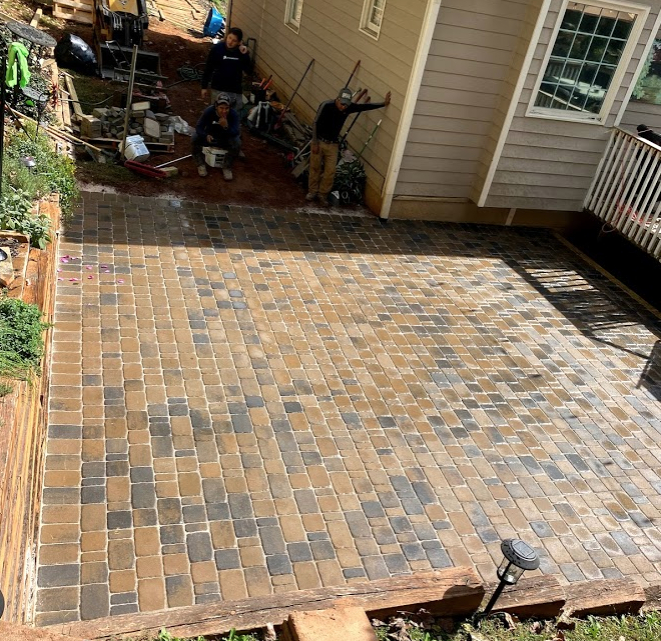 Custom cobblestone paver patio